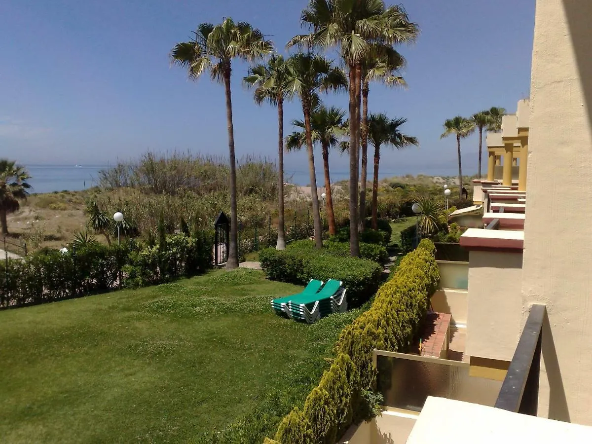 Estudio con insuperables vistas al Mar: Aparcamiento Marbella 0*,