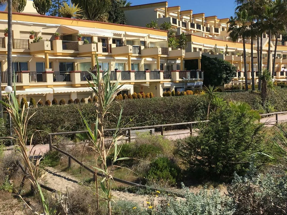 Estudio Con Insuperables Vistas Al Mar: Aparcamiento Marbella