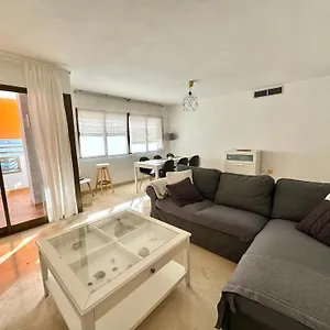 Apartamento Luminoso Piso Centro De Marbella. A 50m De La Playa, Marbella