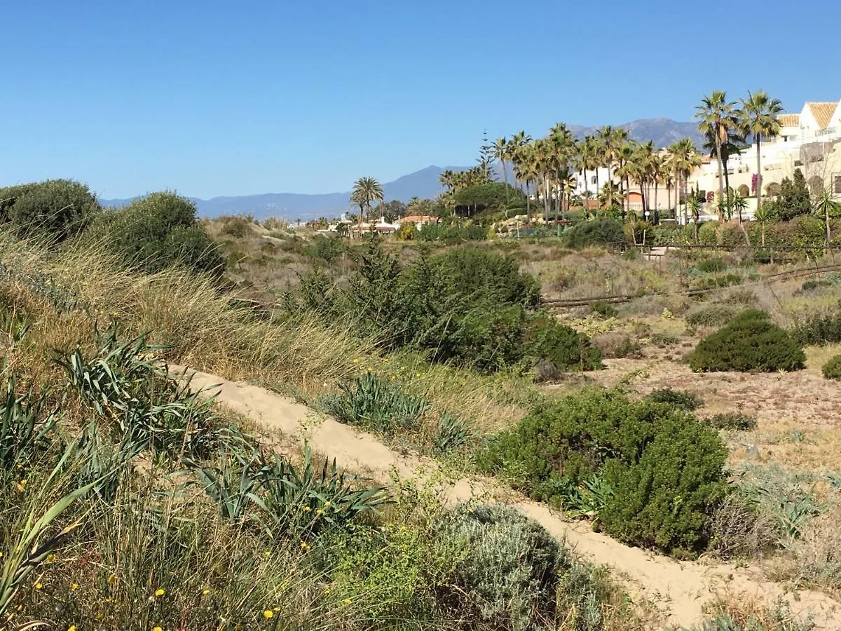 アパート Estudio Con Insuperables Vistas Al Mar: Aparcamiento マルベーリャ