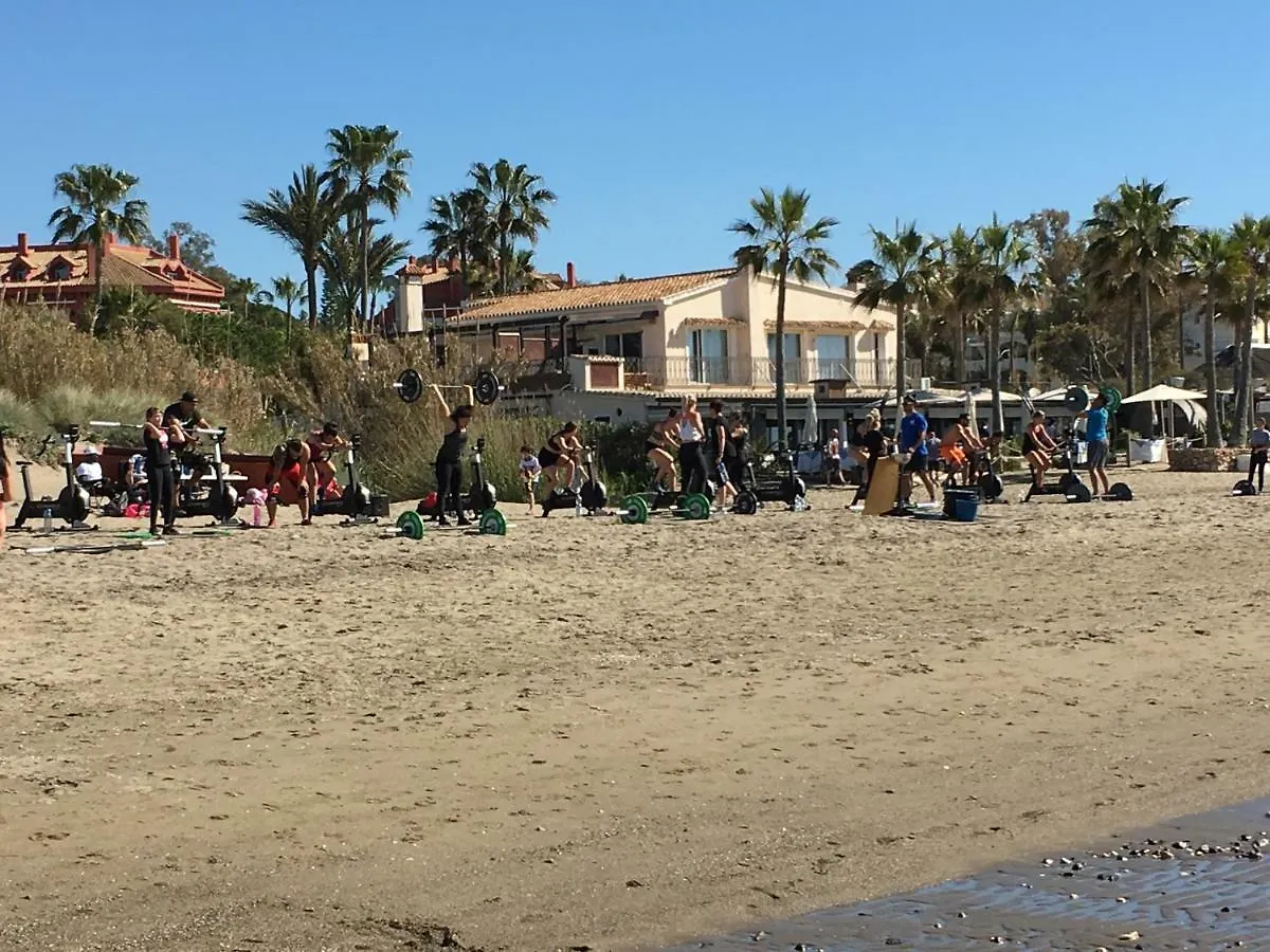 Estudio Con Insuperables Vistas Al Mar: Aparcamiento マルベーリャ アパート